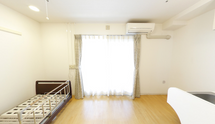 清潔感ある居室と設備