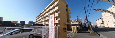 介護施設の外観と立地