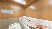 介護施設の快適な浴室