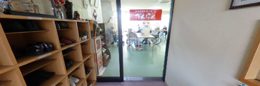 活気あるエントランスホール