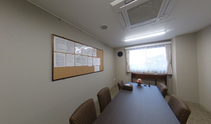 介護施設のスタッフ用会議室