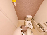 落ち着いた雰囲気のトイレ