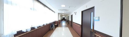 施設内廊下