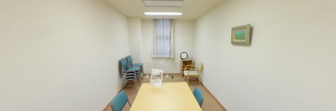 介護施設の応接室の内装