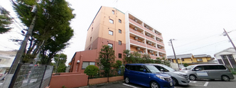 介護施設の外観と環境