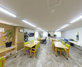 清潔感あふれる介護施設内部