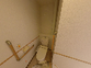落ち着いた個室のトイレ
