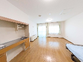 広々とした介護施設の部屋