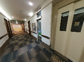 清潔な廊下の風景