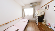老人ホームの居心地の良い部屋