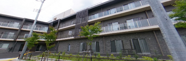 介護施設の温かみのある外観
