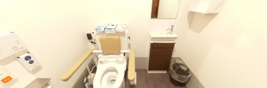 施設内の快適なトイレ空間
