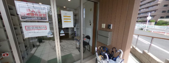 介護施設エントランス