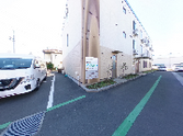 清潔で明るい施設外観