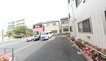 介護施設の外観と入口