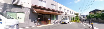 介護施設の外観と環境