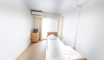 介護施設の個室の内部