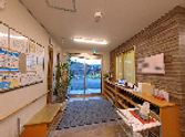 明るいエントランスホール
