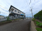 閑静な住宅街の外観