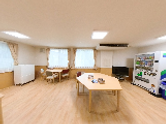 介護施設の共用スペースの風景