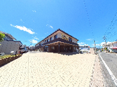 心地よい施設の入り口風景