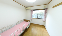 ゆったりとした職員用居住空間