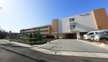 介護施設の外観と周辺環境