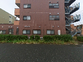外観の建物前通りです  