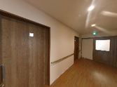 温かみのある廊下