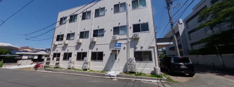 介護施設の外側と周辺