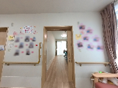 ゆったりした共有ラウンジ