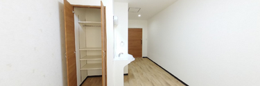 介護施設の居室内部