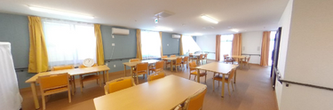 介護施設内の共用スペース