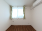 居室の内装と設備の概観