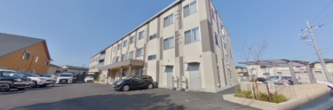 職場となる介護施設の外観