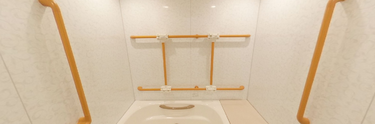 介護施設の快適浴室設備