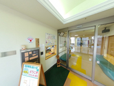 介護施設のきれいな受付エリア