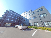 広々とした駐車場
