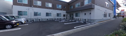 介護施設の外観と周辺環境