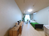 介護施設の居室を一望できる様子