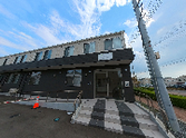 ゆとりのある施設の外観