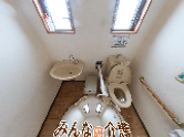 明るいトイレ空間  