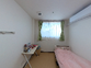 一人部屋の明るい空間