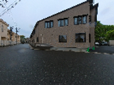 ゆったり通路のある建物