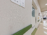 長い廊下の共用エリア