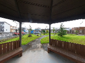 屋外休憩所の全景