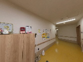 広々とした受付エリア