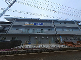 施設外観のパノラマ風景