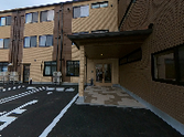 入り口が広い建物