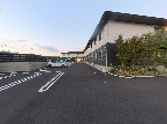 広々とした駐車場
